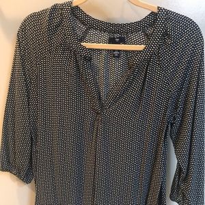 Gap black blouse